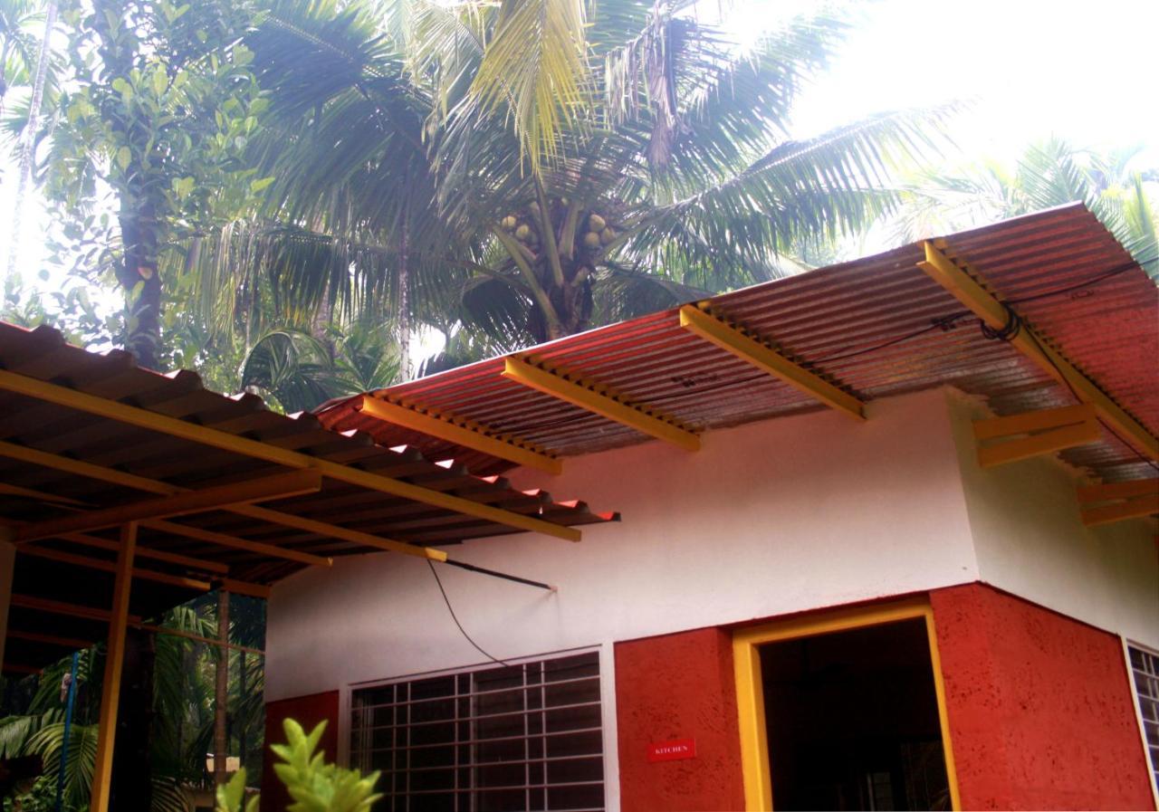 Anahat Cottages Diveagar Bagian luar foto